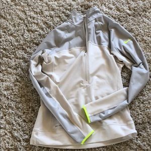 Nike half zip pullover